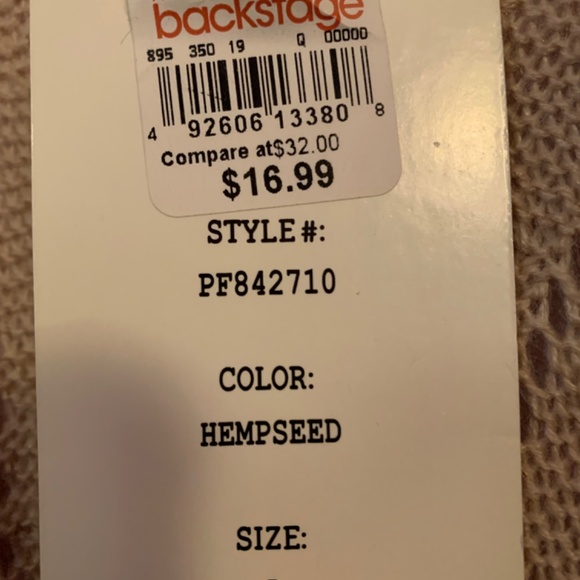 Cardigan Macy’s Backstage - Picture 2 of 3